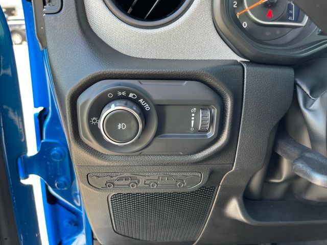 2025 Jeep Wrangler 4-Door Summit 4x4