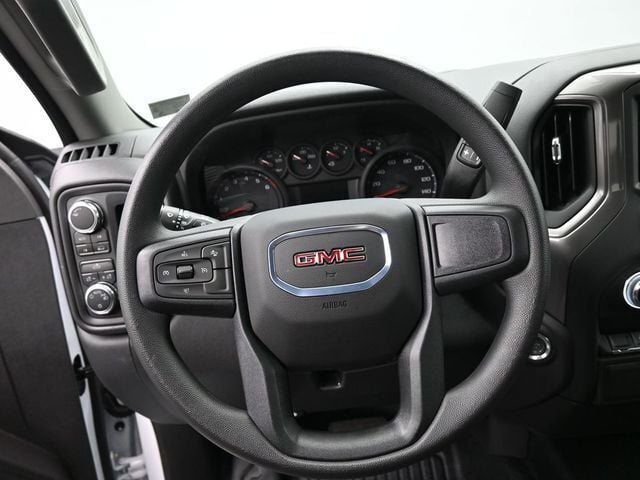 2025 GMC Sierra 1500 4WD Crew Cab Standard Box Pro
