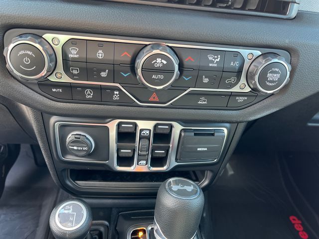 2025 Jeep Wrangler 4-Door Summit 4x4