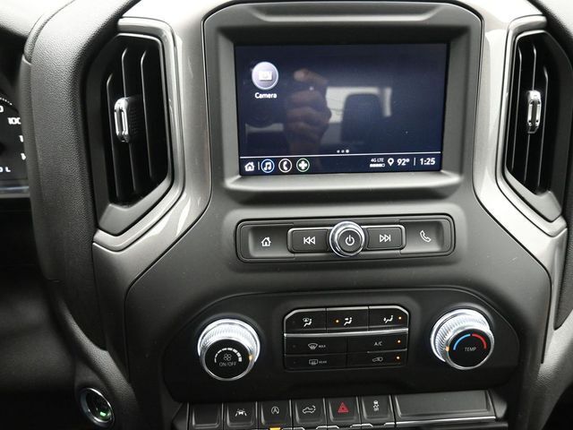 2025 GMC Sierra 1500 4WD Crew Cab Standard Box Pro