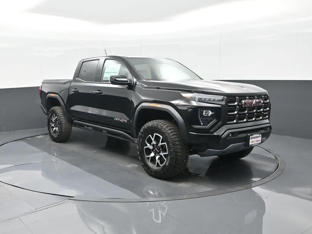 2025 GMC Canyon AT4