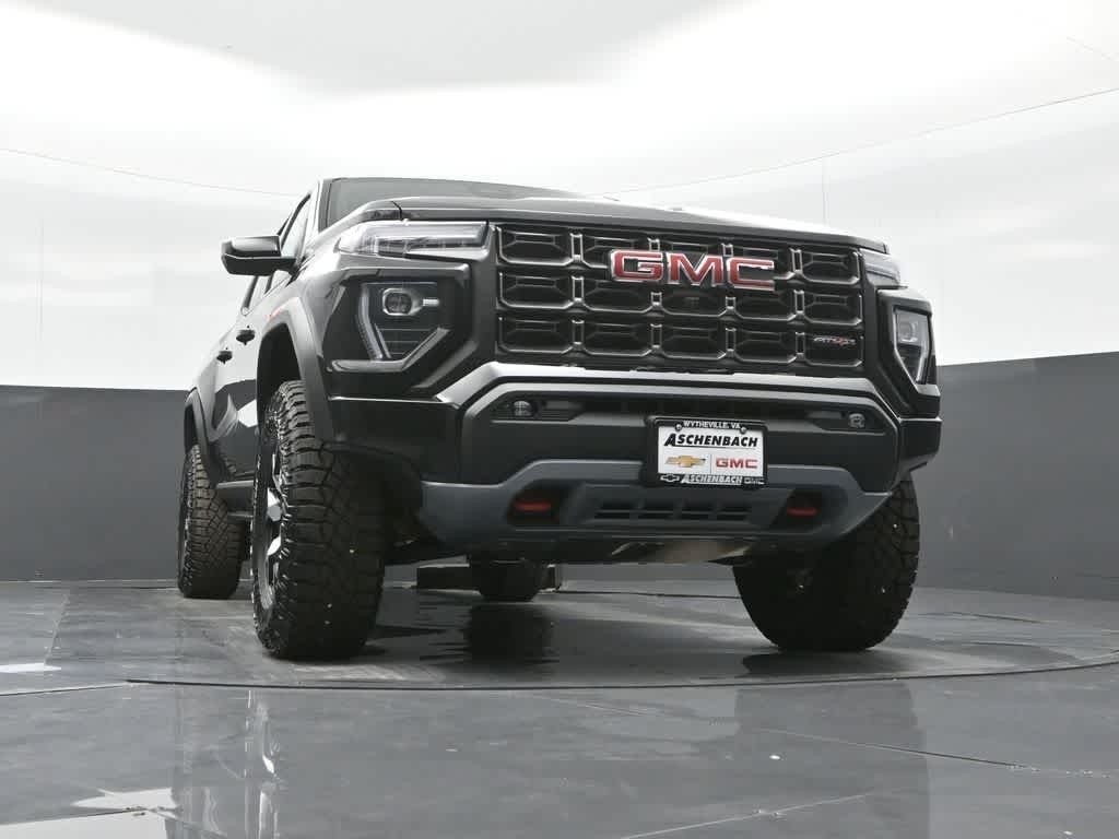 2025 GMC Canyon AT4