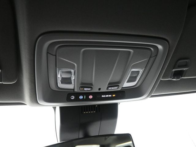 2025 GMC Sierra 2500HD 4WD Crew Cab Long Bed Pro