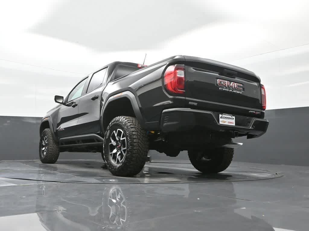 2025 GMC Canyon AT4