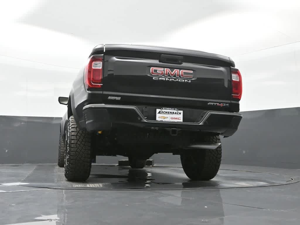 2025 GMC Canyon AT4