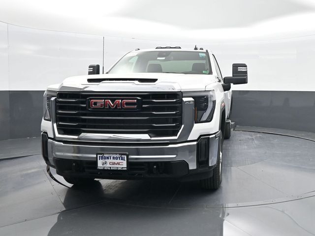 2025 GMC Sierra 2500HD Pro