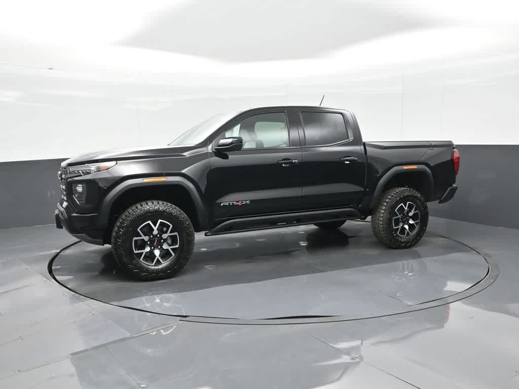 2025 GMC Canyon AT4