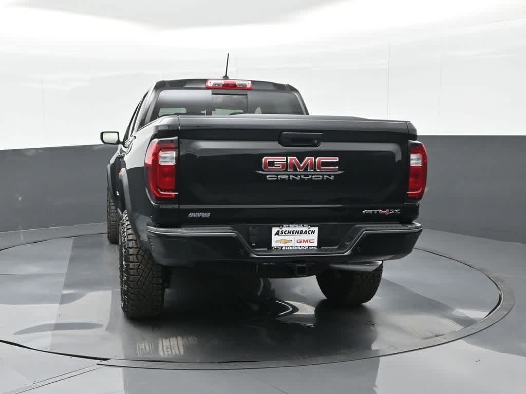 2025 GMC Canyon AT4
