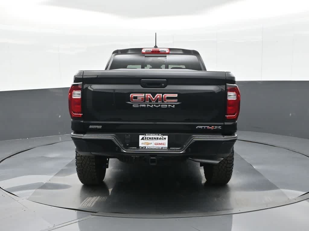 2025 GMC Canyon AT4