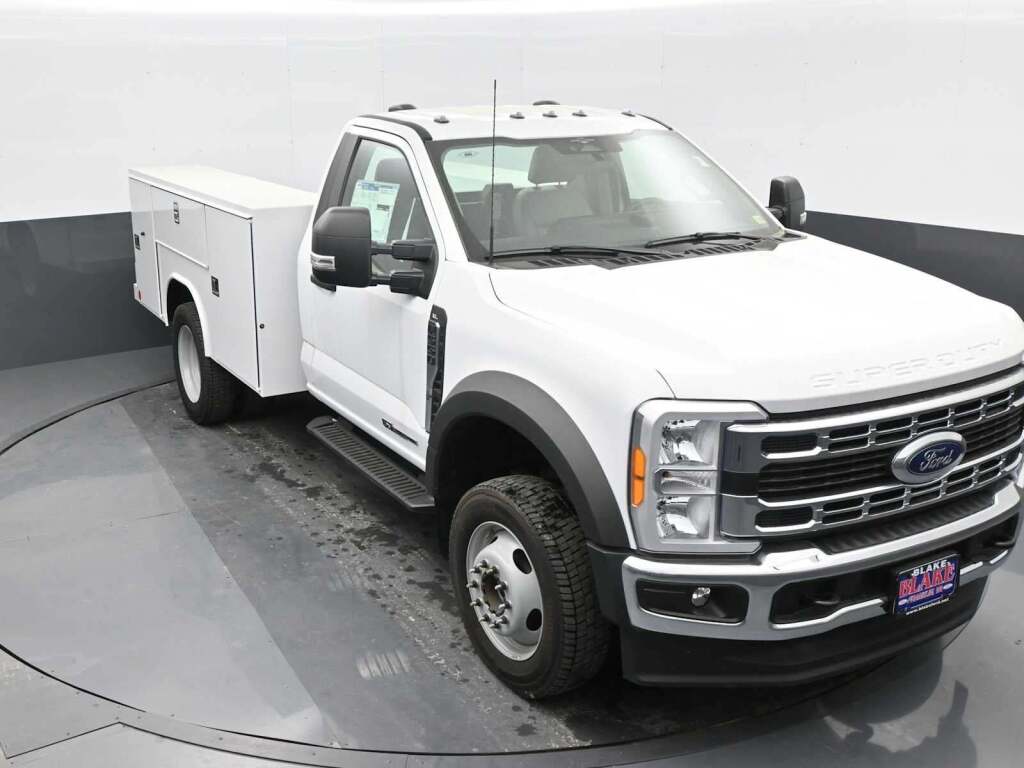 2023 Ford F-550 Super Duty 