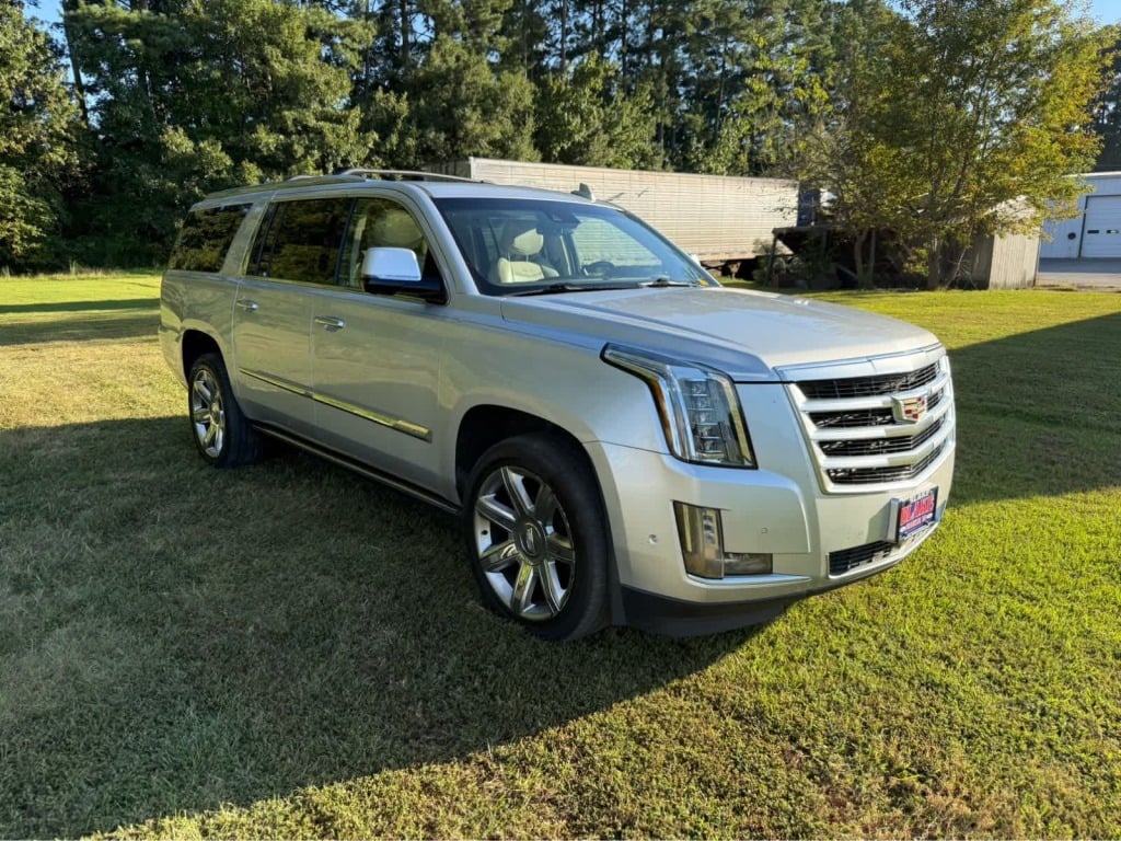 2018 Cadillac Escalade ESV Premium Luxury