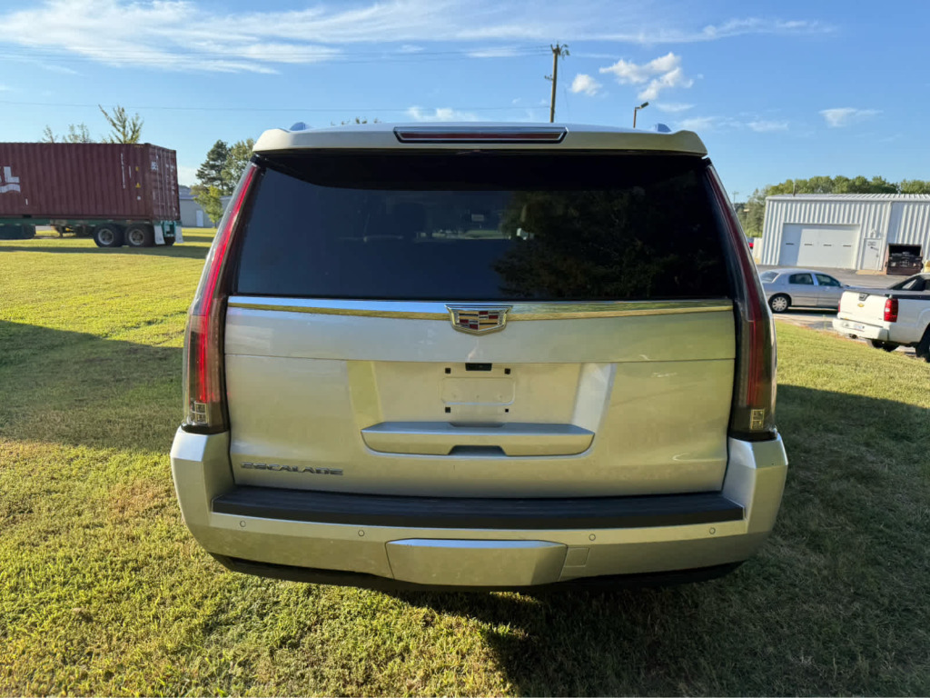 2018 Cadillac Escalade ESV Premium Luxury