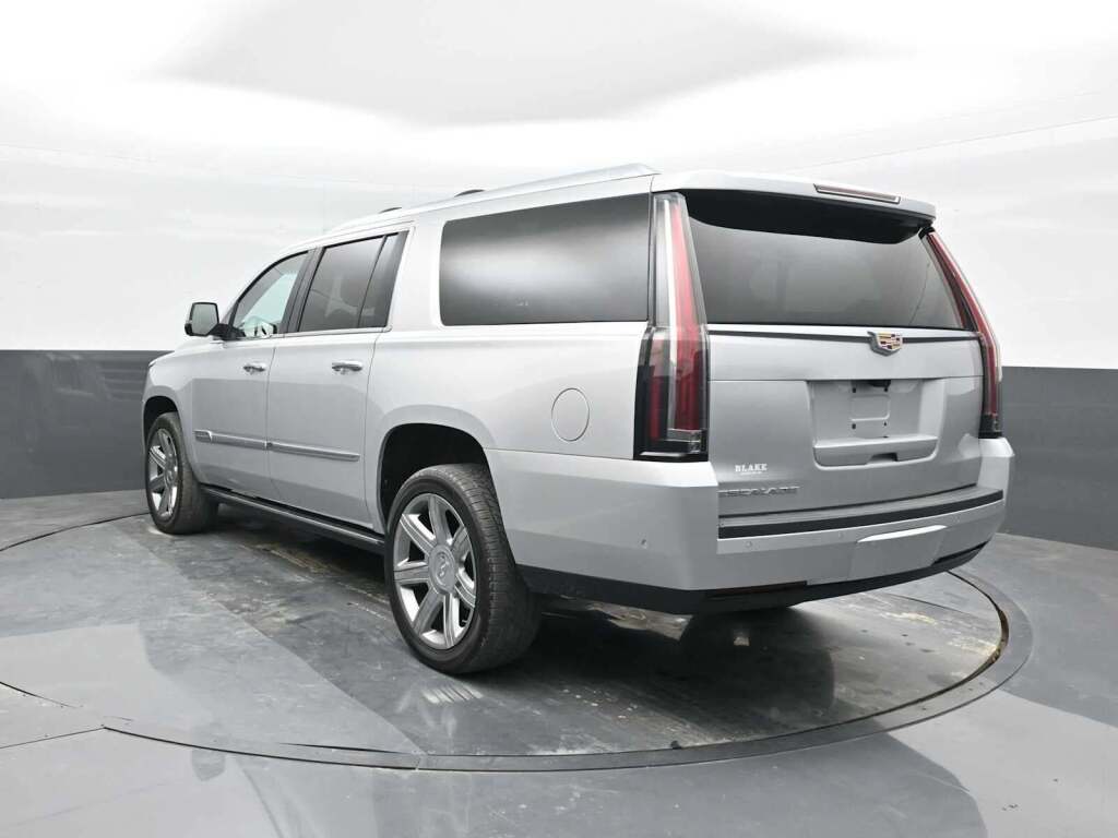 2018 Cadillac Escalade ESV Premium Luxury