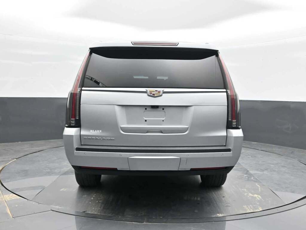 2018 Cadillac Escalade ESV Premium Luxury