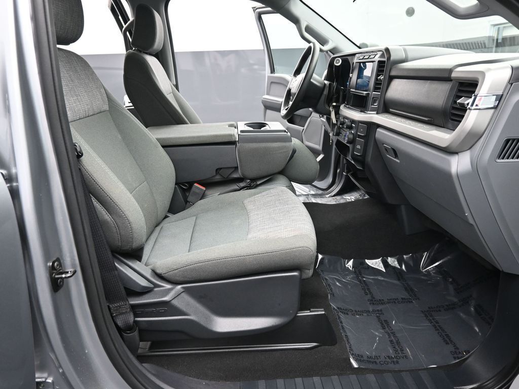 2024 Ford F-250 XLT