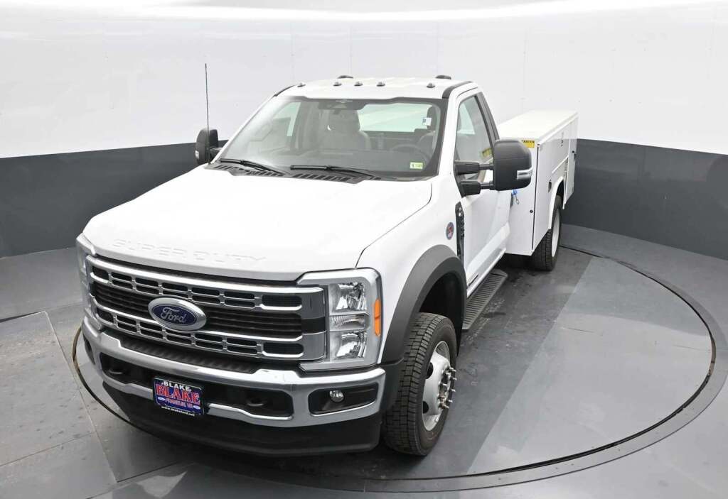 2023 Ford F-550 Super Duty 