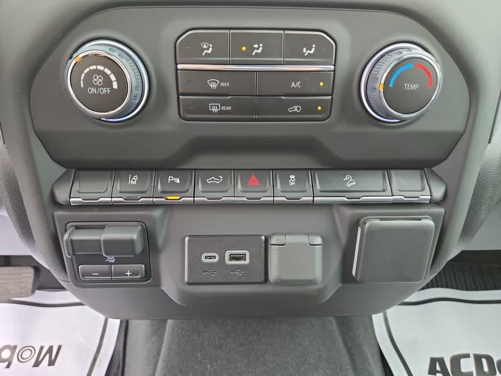 2025 Chevrolet Silverado 2500HD Custom