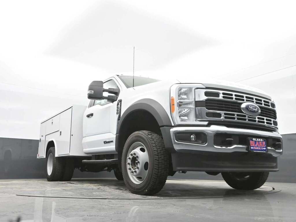 2023 Ford F-550 Super Duty 