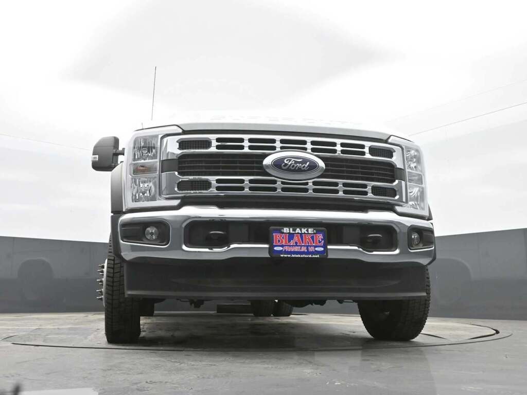 2023 Ford F-550 Super Duty 