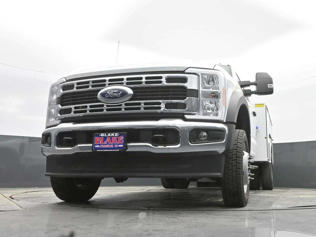 2023 Ford F-550 Super Duty 
