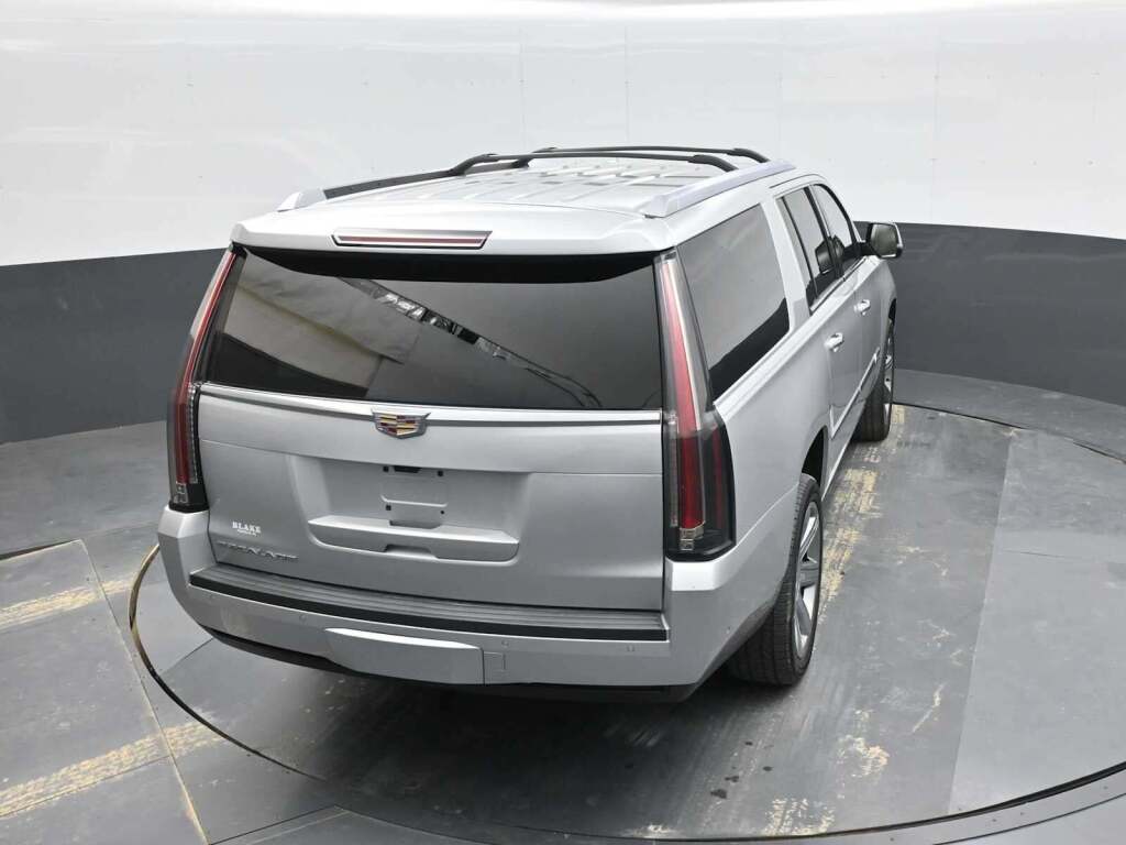 2018 Cadillac Escalade ESV Premium Luxury