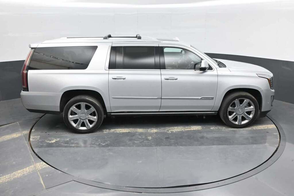2018 Cadillac Escalade ESV Premium Luxury