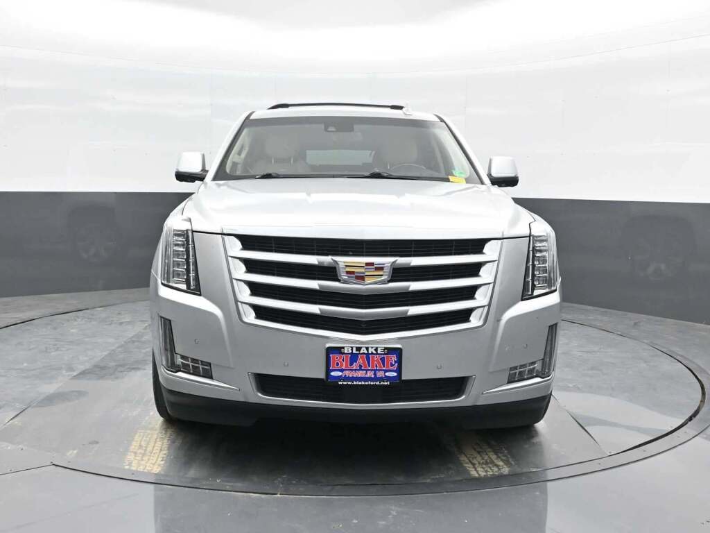 2018 Cadillac Escalade ESV Premium Luxury