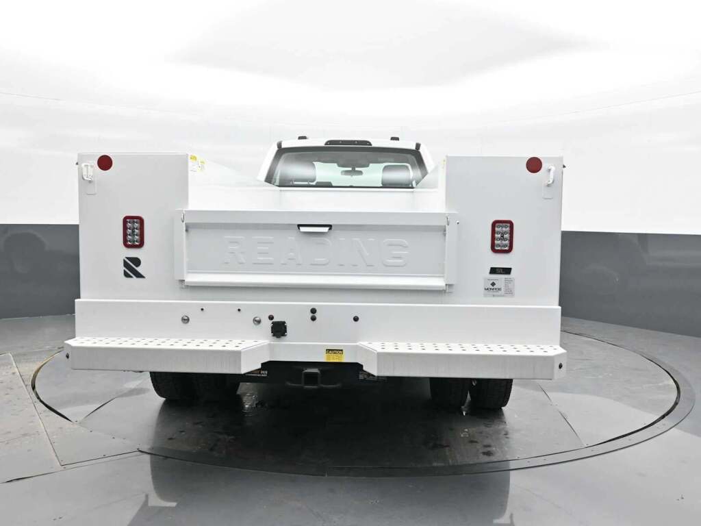 2023 Ford F-550 Super Duty 