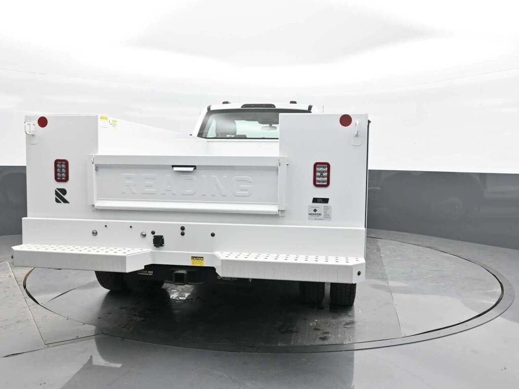2023 Ford F-550 Super Duty 