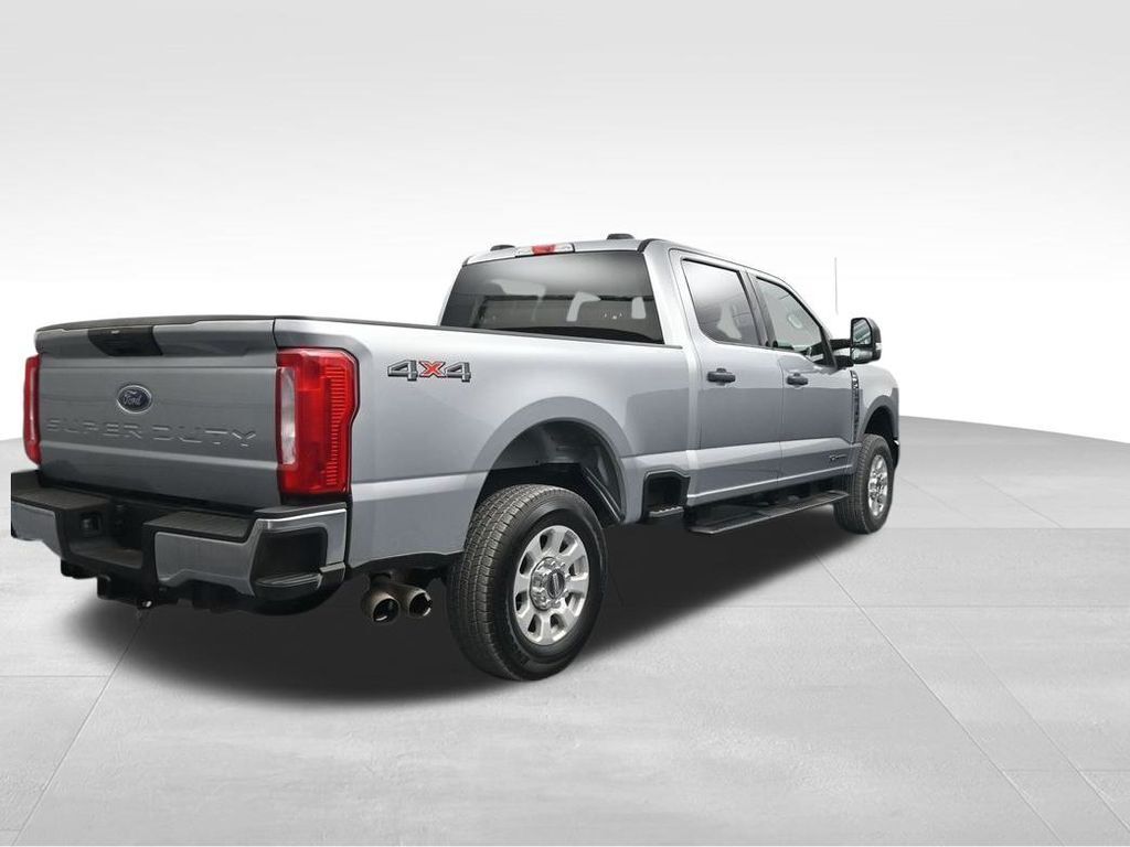 2024 Ford F-250 XLT