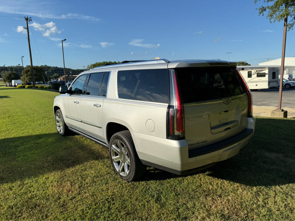 2018 Cadillac Escalade ESV Premium Luxury