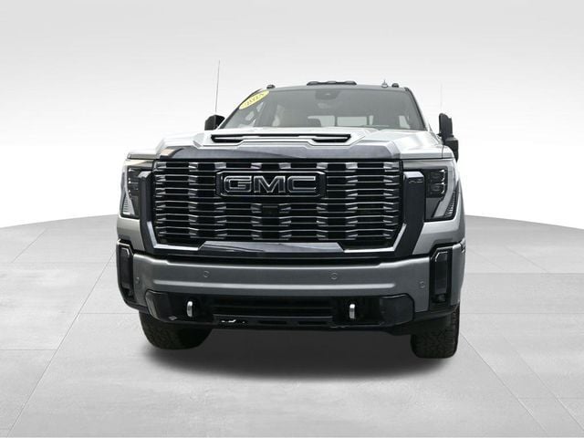 2024 GMC Sierra 3500HD Denali Ultimate