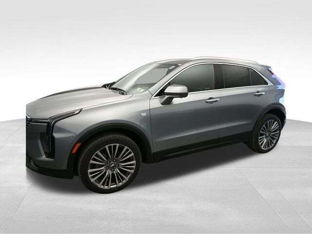 2025 Cadillac XT4 Premium Luxury