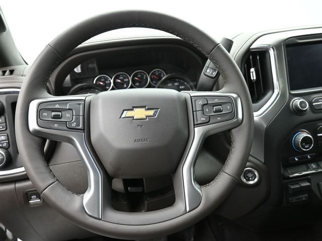2022 Chevrolet Silverado 3500HD 4WD Crew Cab Long Bed LTZ