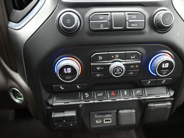 2022 Chevrolet Silverado 3500HD 4WD Crew Cab Long Bed LTZ