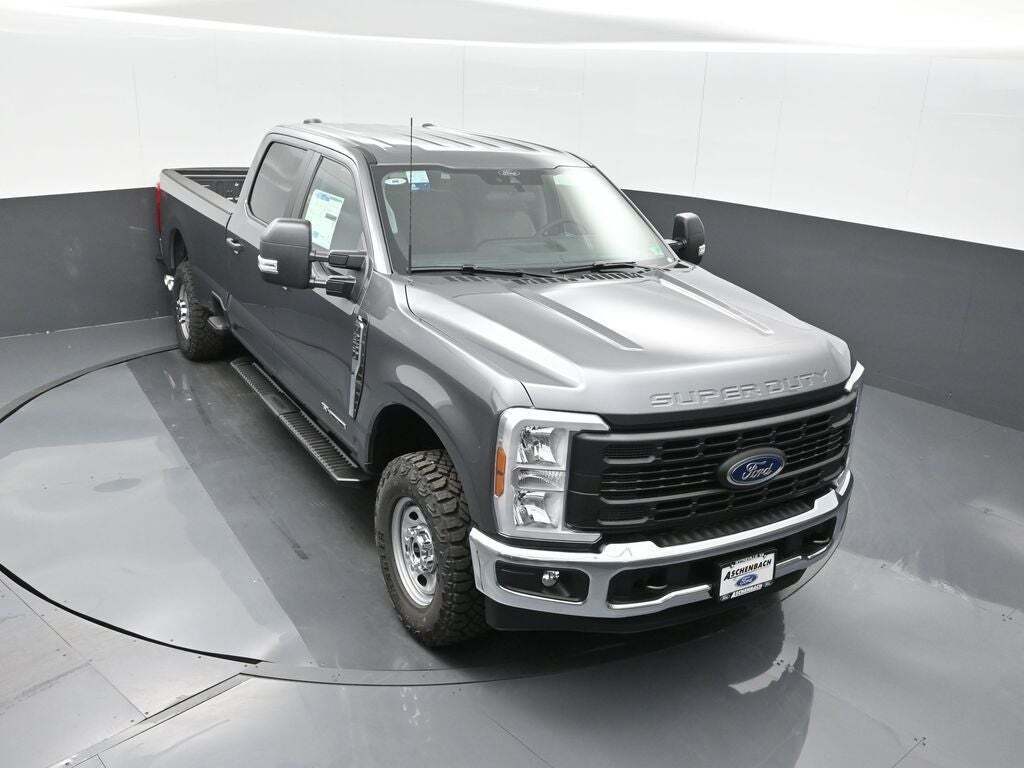 2026 Ford F-350 Super Duty XL