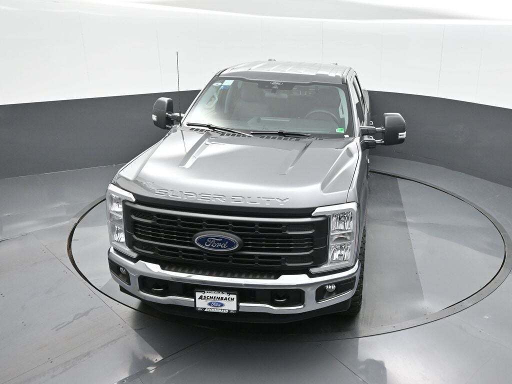 2026 Ford F-350 Super Duty XL