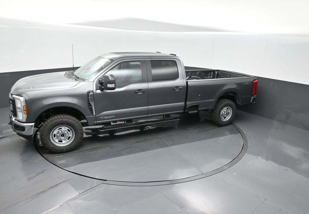 2026 Ford F-350 Super Duty XL