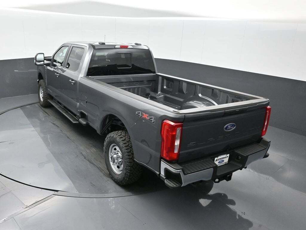 2026 Ford F-350 Super Duty XL