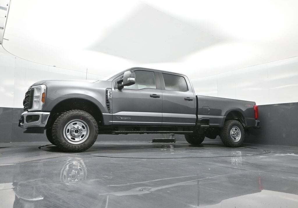 2026 Ford F-350 Super Duty XL