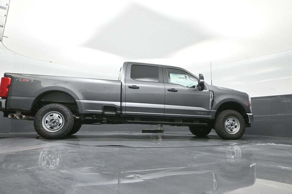 2026 Ford F-350 Super Duty XL