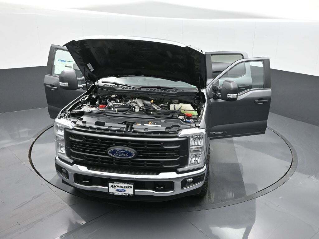 2026 Ford F-350 Super Duty XL