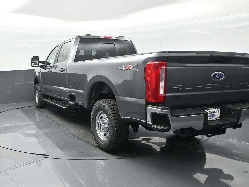 2026 Ford F-350 Super Duty XL