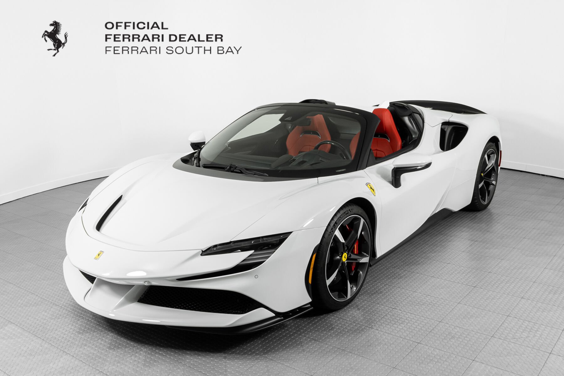 2023 Ferrari SF90 Base