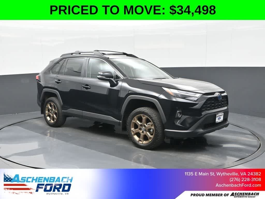 2024 Toyota RAV4 Hybrid Woodland Edition