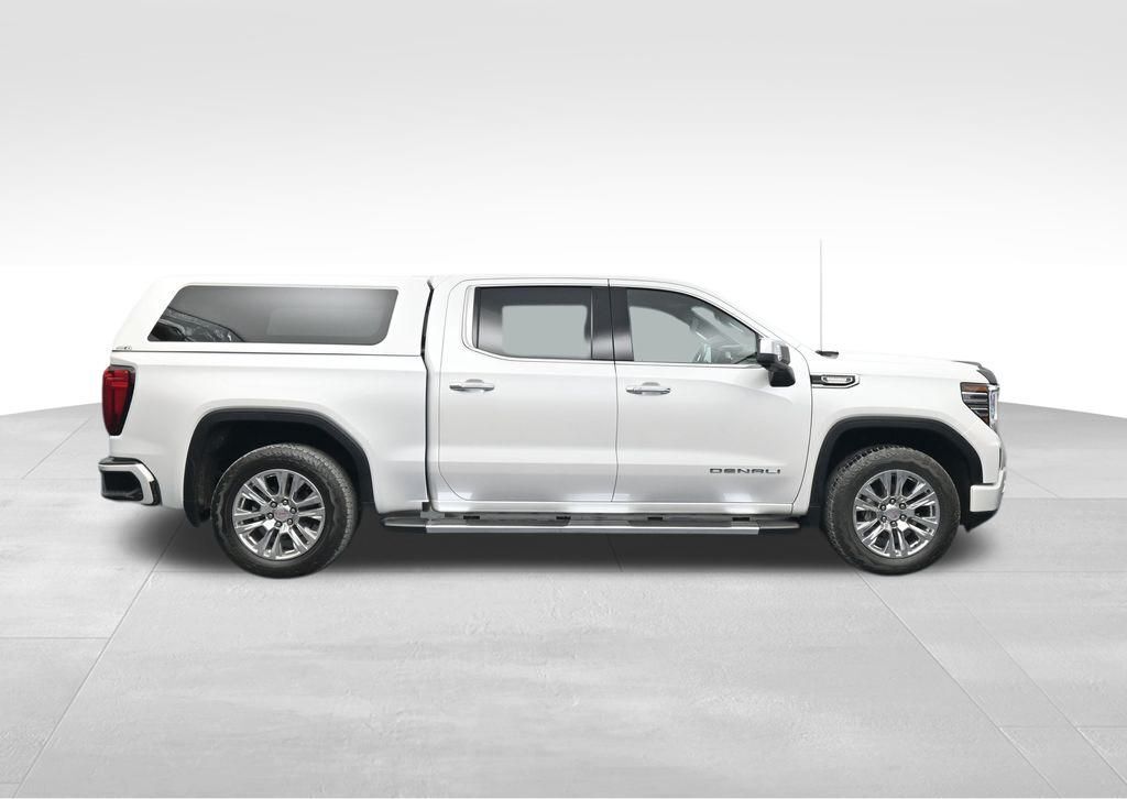 2022 GMC Sierra 1500 4WD Crew Cab Short Box Denali