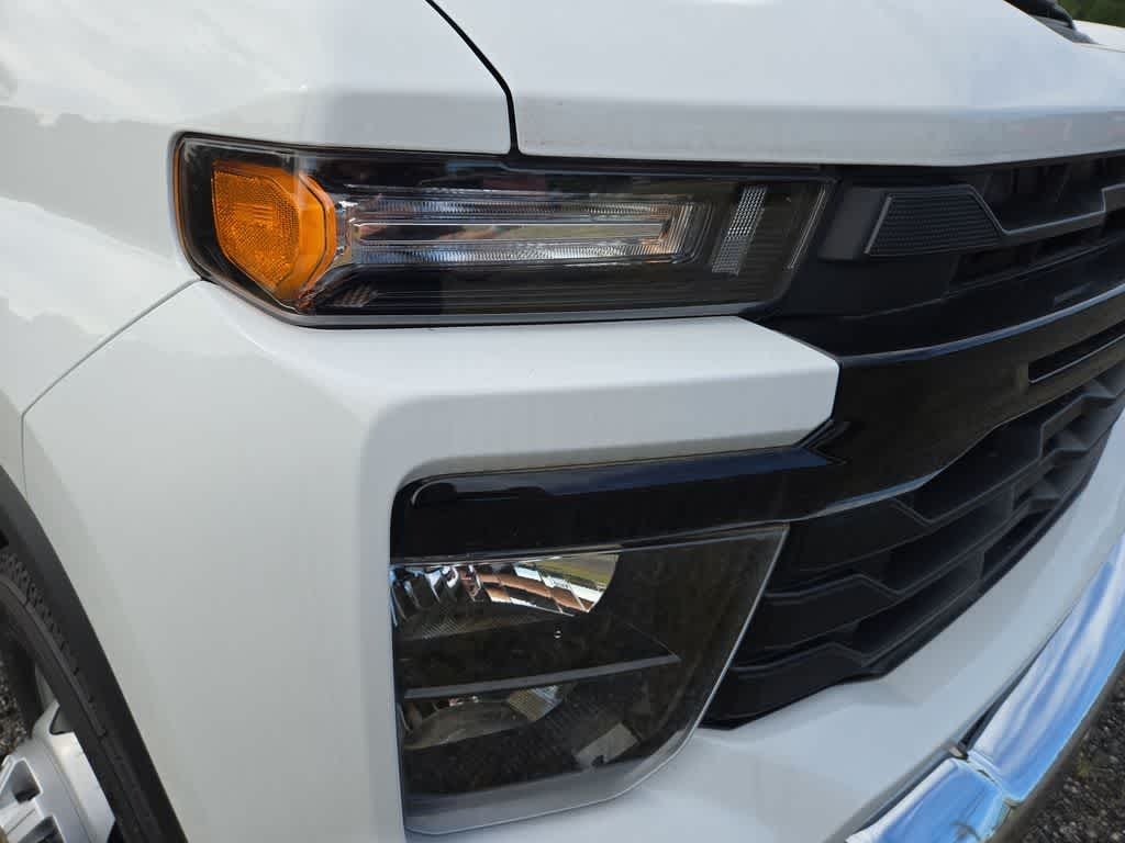 2024 Chevrolet Silverado 3500HD CC Work Truck