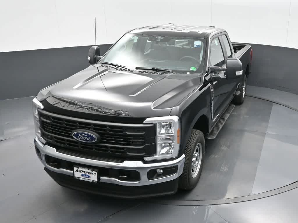 2025 Ford F-250 XL