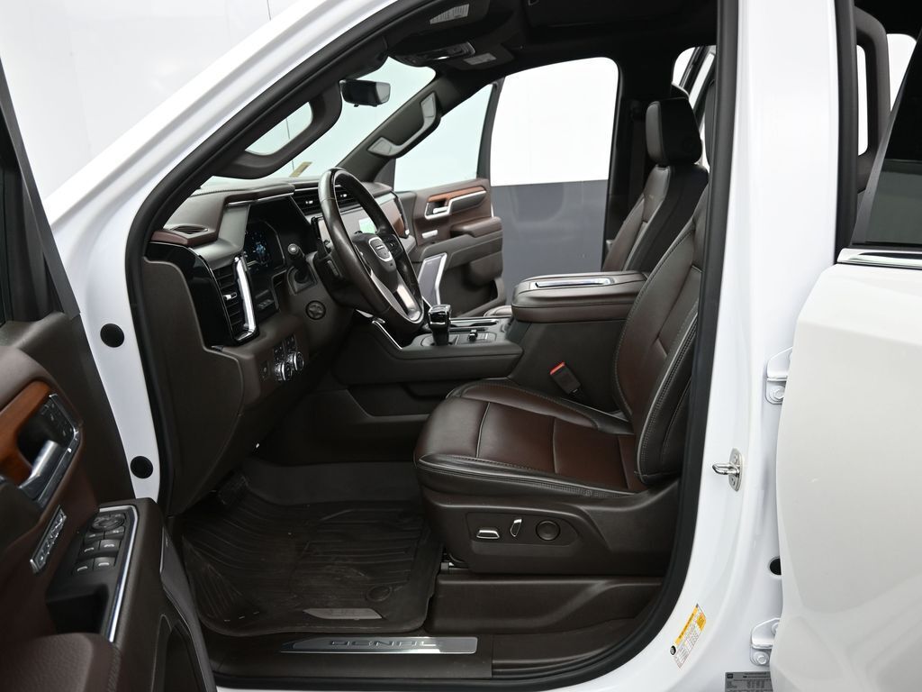 2022 GMC Sierra 1500 4WD Crew Cab Short Box Denali