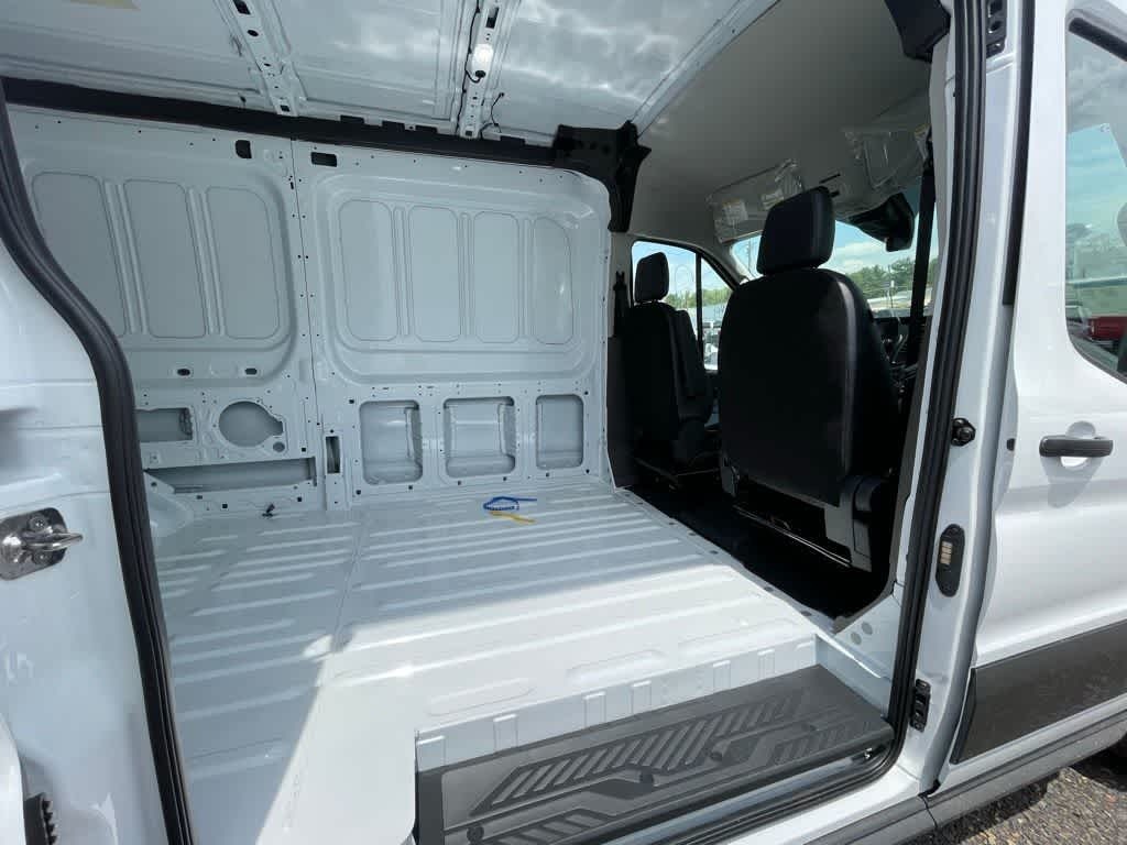 2025 Ford Transit-250 Cargo Van 